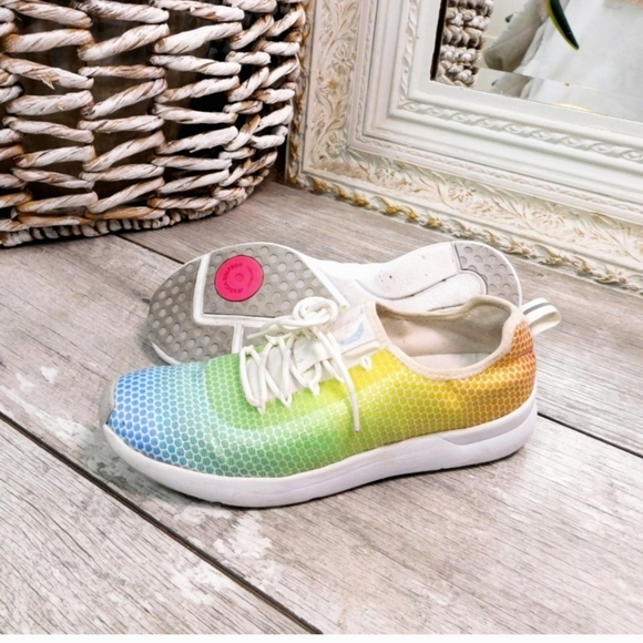 JESSICA SIMPSON WM 6 OMBRE FARAHH WARM UP SNEAKER - Picture 2 of 7